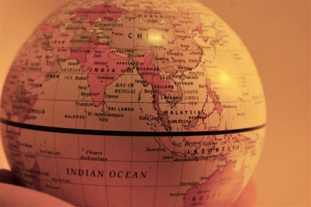 Pós-colonialismo e Pós-positivismo nas Relações Internacionais