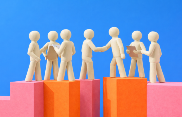 ESRI - Relações Internacionais e Comércio Exterior 4 Carreira em RI em um Mundo em Transformação: Como Construir um Caminho Sólido em Tempos de Incerteza?